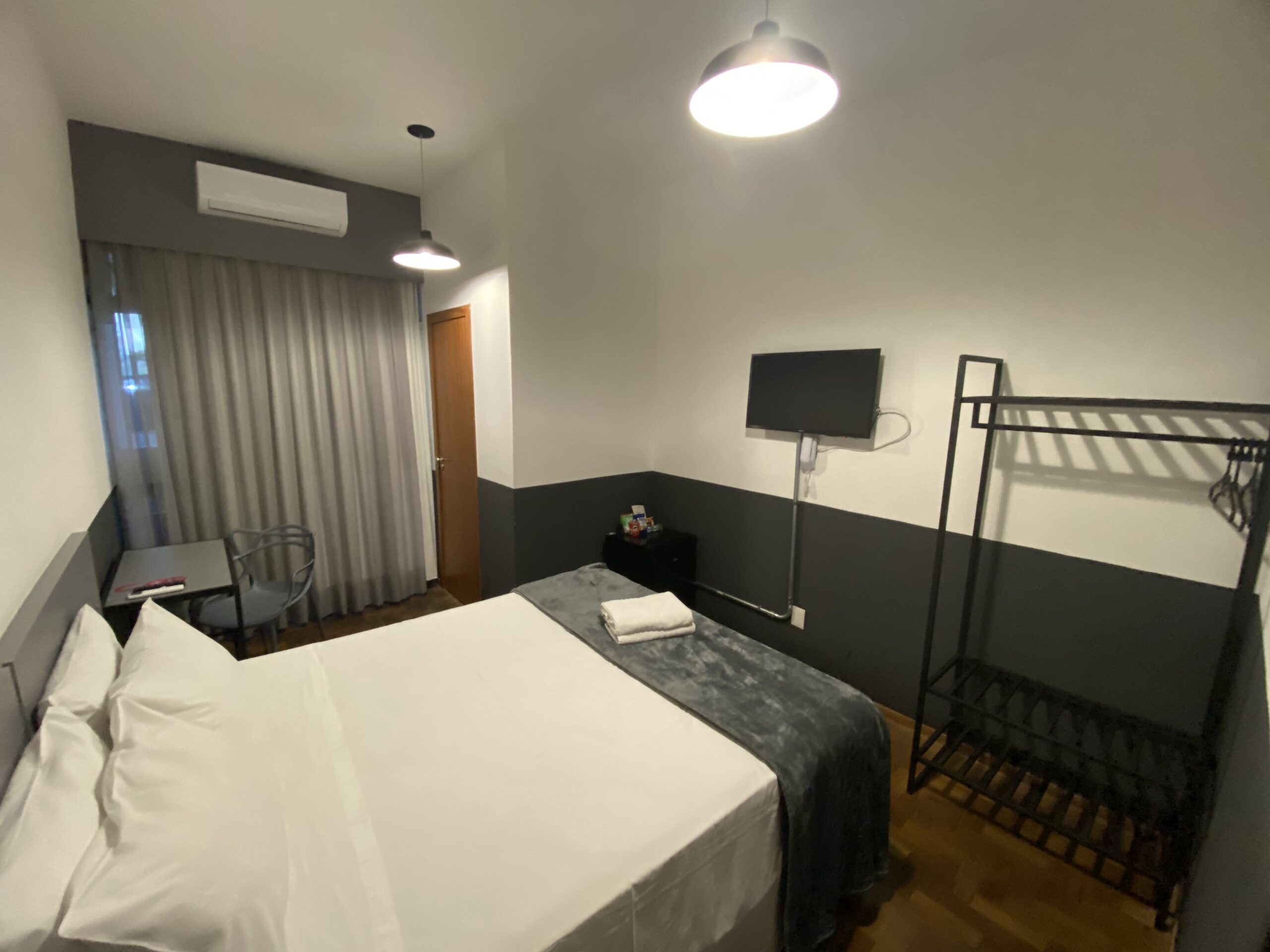 6FAA35B2-0D61-478D-BC1B-87592E5DEEF7